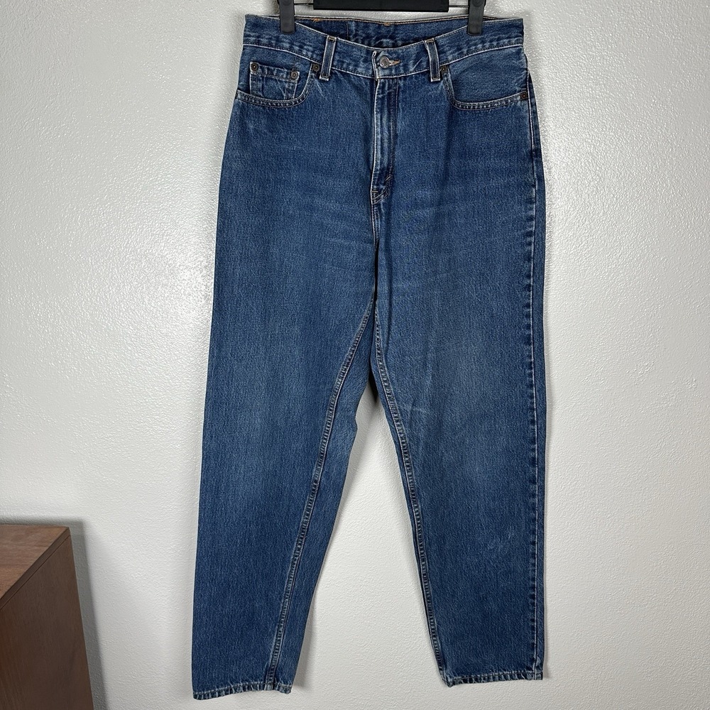 Vintage Levis 560 Jeans Womens 12 Loose‎ Fit Straight Leg High Waist Medium Wash